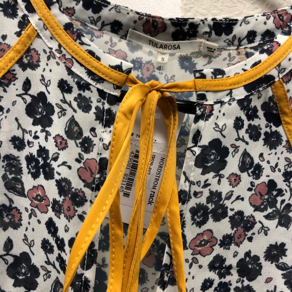 Tularosa Tops Tularosa Sam Floral Blouse Nwt Size Small Poshmark